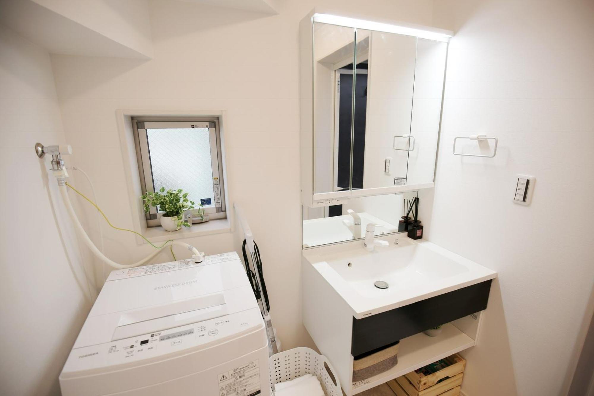 The 100-square-meter Super-large Near Skytree Accommodate 8 People! Villa *